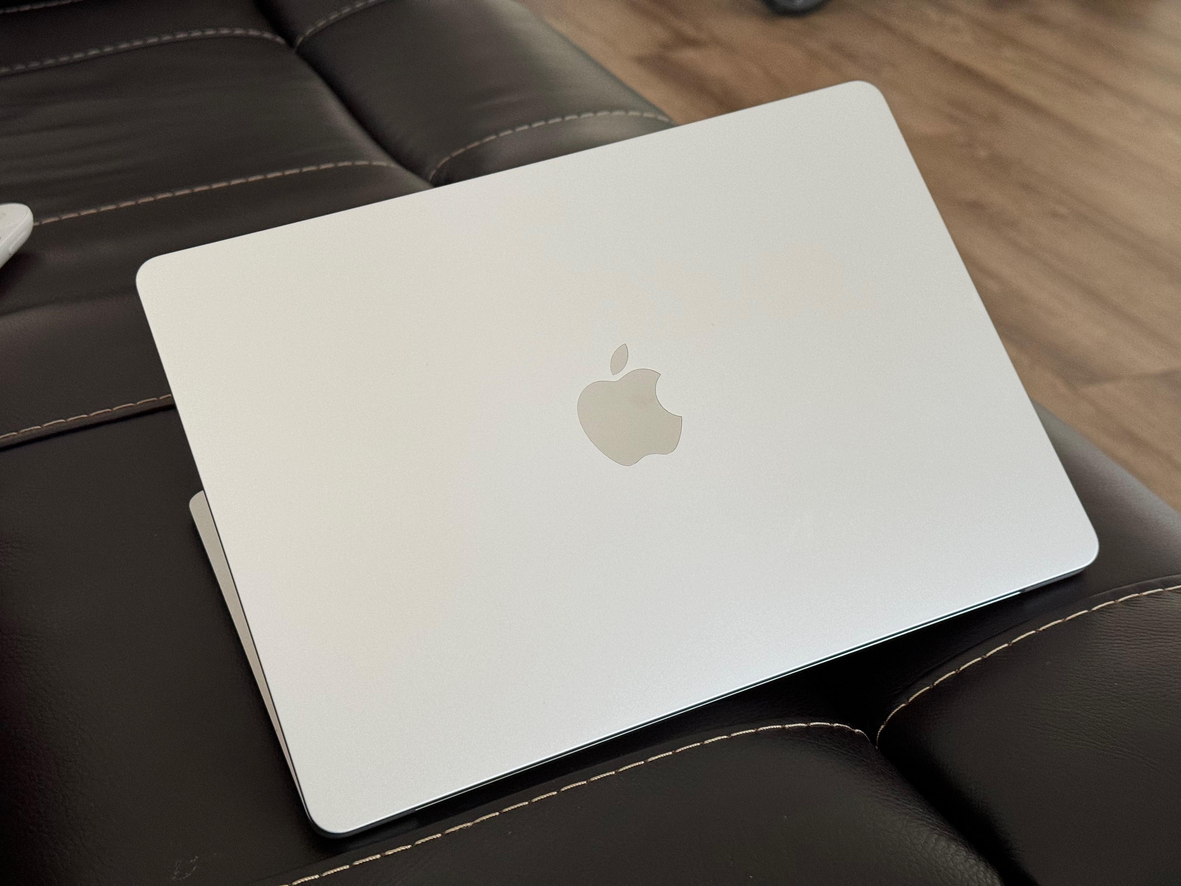 MacBook Air Colors: Blue, Pink, and All Options